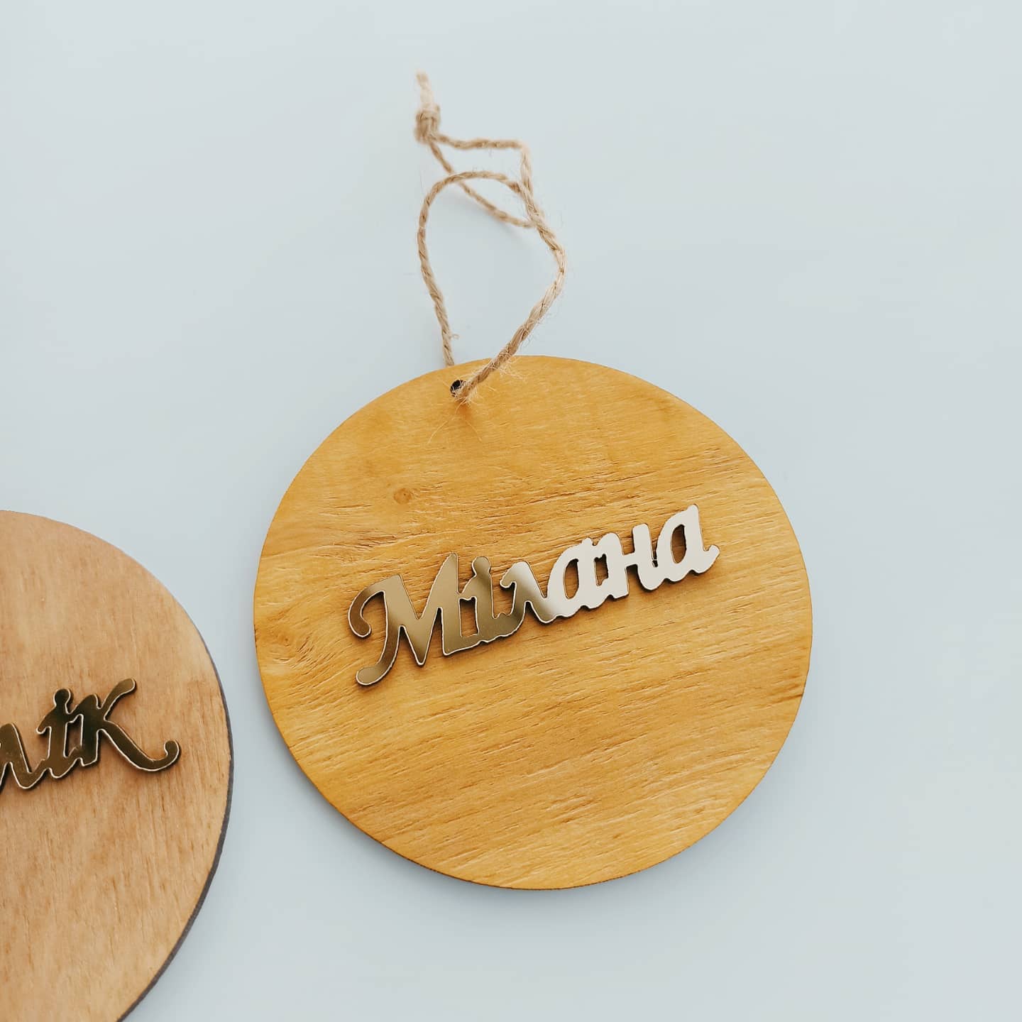 Personalized Christmas Ornaments Name Wooden Decorations Tree Hanging Kindergarten Gift Classmate Preschool Keepsake Teacher Student Decor Style O - MakerUA