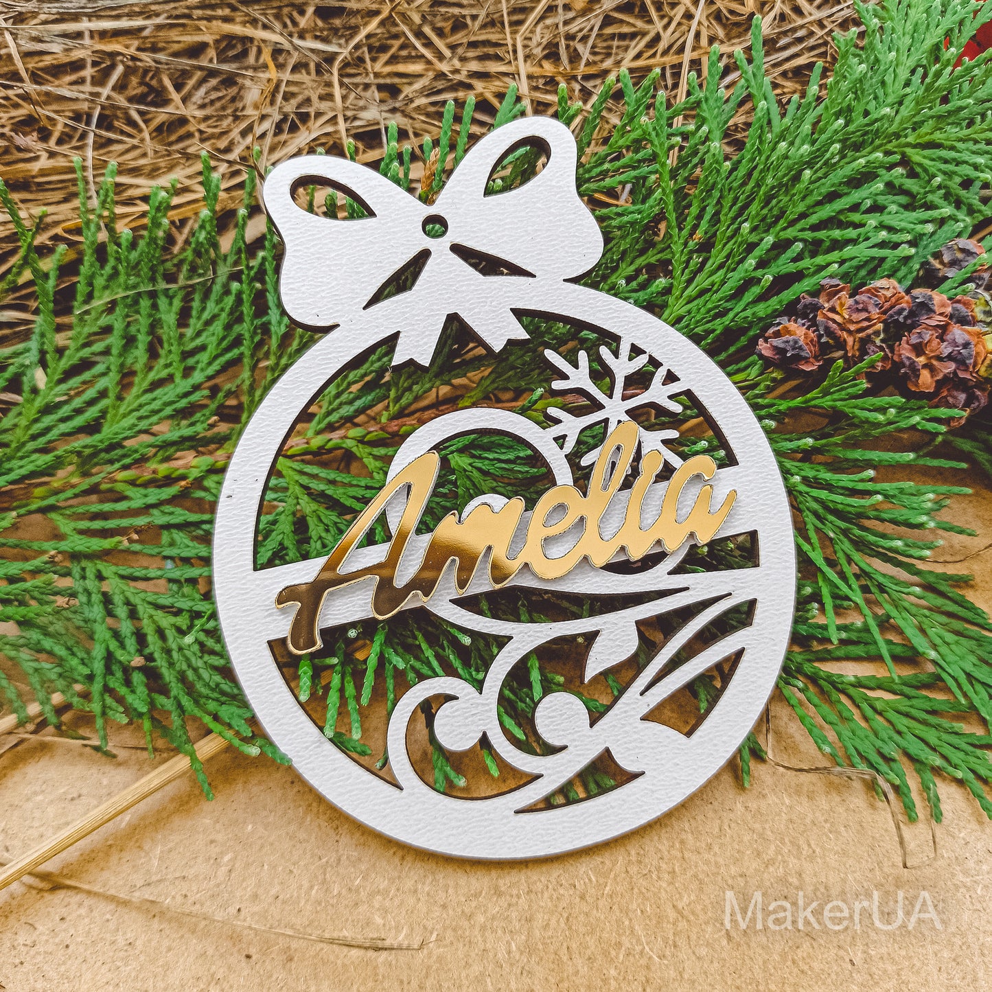 Personalized Christmas Ornaments Name Wooden Decorations Tree Hanging Kindergarten Gift Classmate Preschool Keepsake Teacher Student Decor Style C - MakerUA