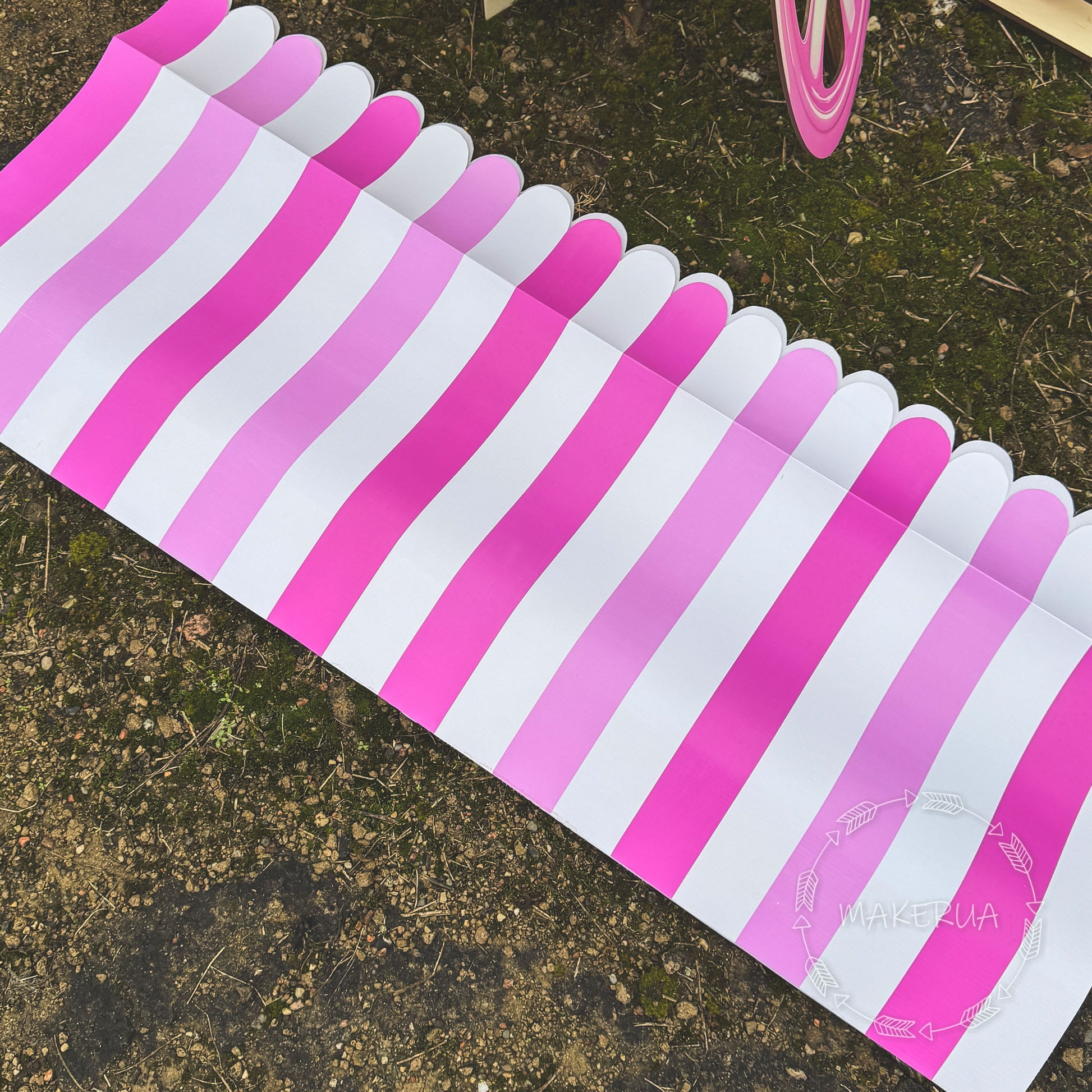 Sweet Candy Cart Birthday Wedding Party Props Decorations Cake Stand Table Barbie Pink Girl Wheel Display Carriage Bar Baby Shower Event Decor - MakerUA