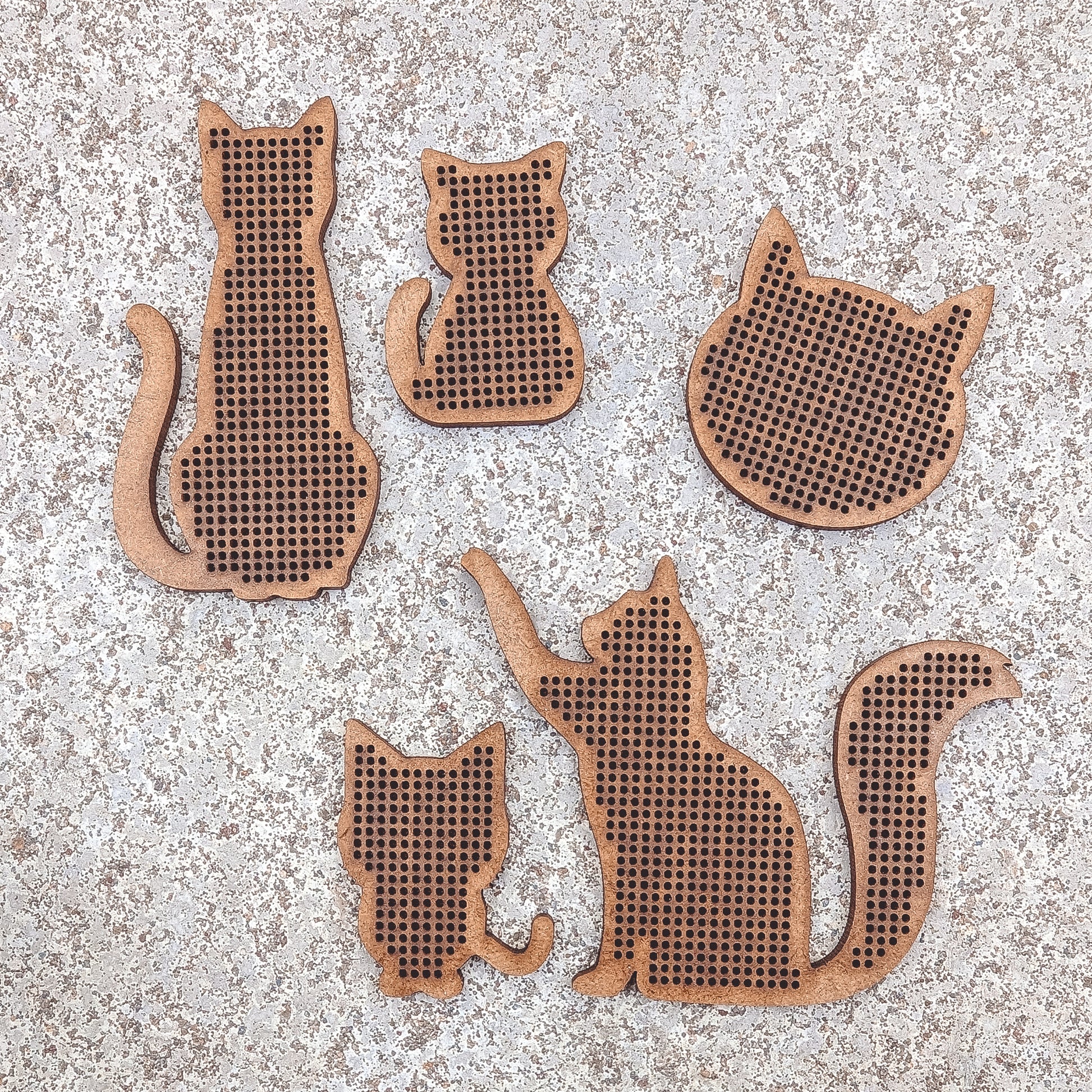 Set of 8 Cross Stitch Blank cat embroidery decorations pendant wooden shapes for DIY jewelry cute gift wood bead hobby thread home decor ornaments needlecraft style - MakerUA