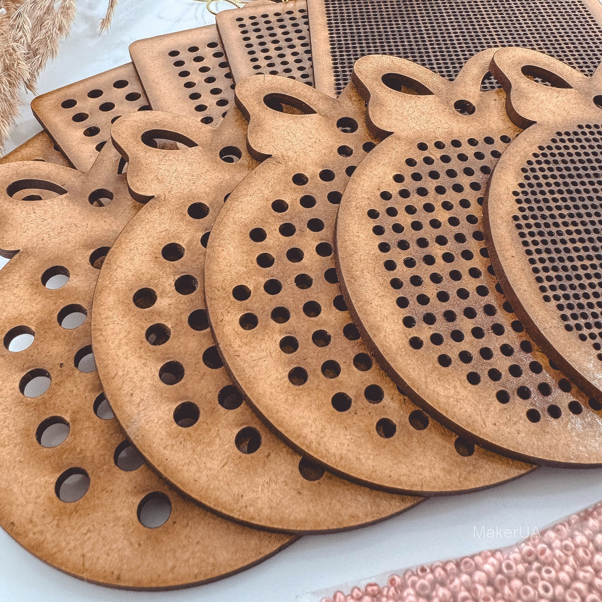 Wooden Cross Stitch Blank Base Embroidery Christmas Tree Ornaments Decorations Pendant DIY Jewelry Gift Bead Thread Needlecraft Shape Butterfly Hole 1mm S1 - MakerUA