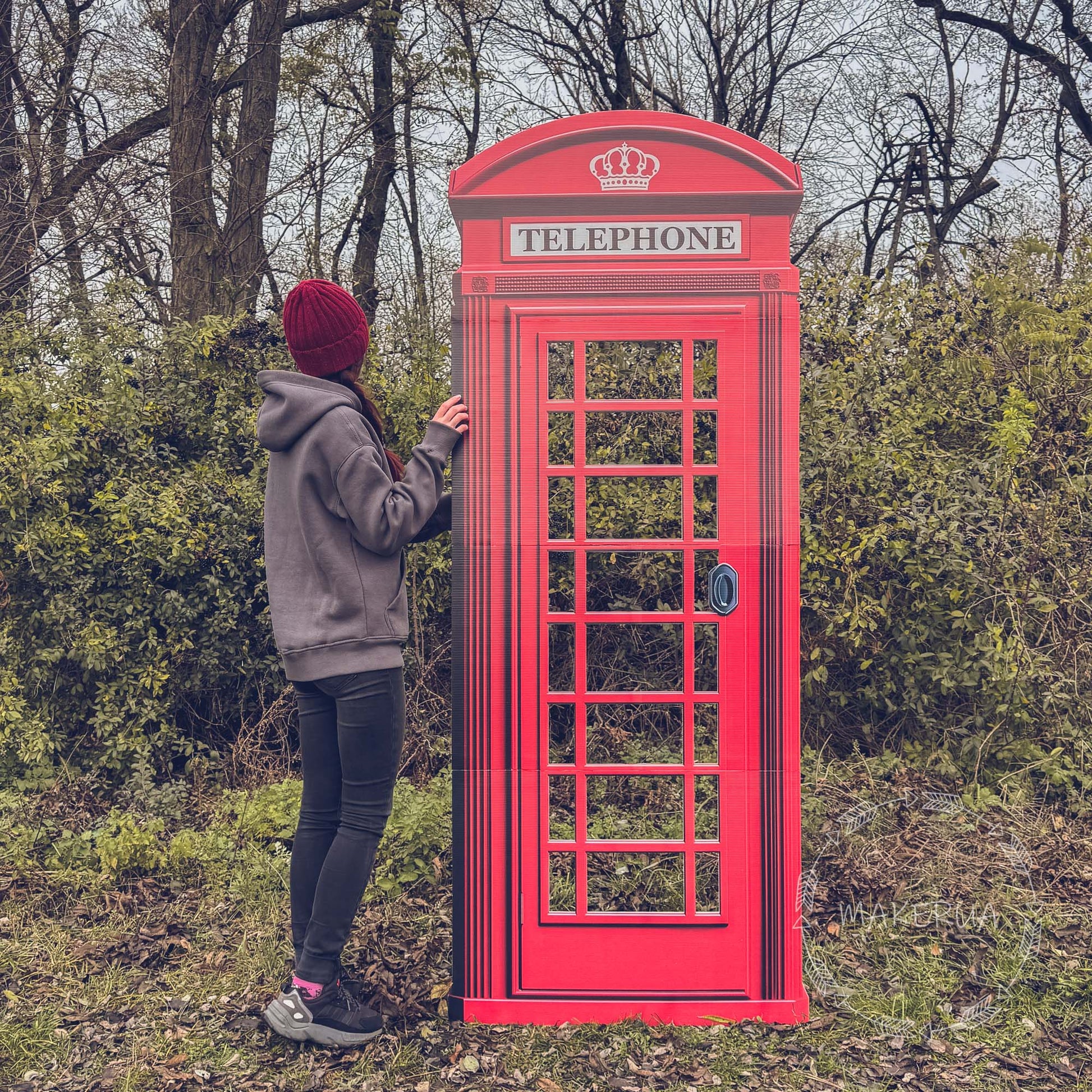 English London British Telephone Booth Phone Box Red Cutouts Birthday Wedding Party Props Photo Decorations UK Life Size Top Christmas Decor - MakerUA